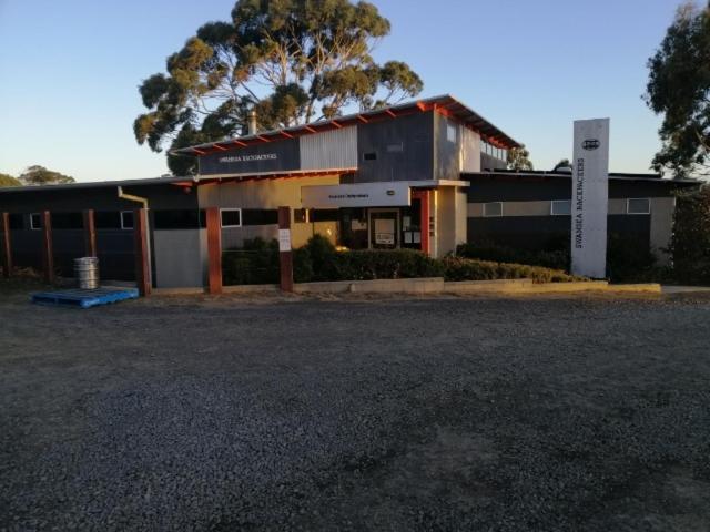 Swansea Backpackers Hostel Exterior photo